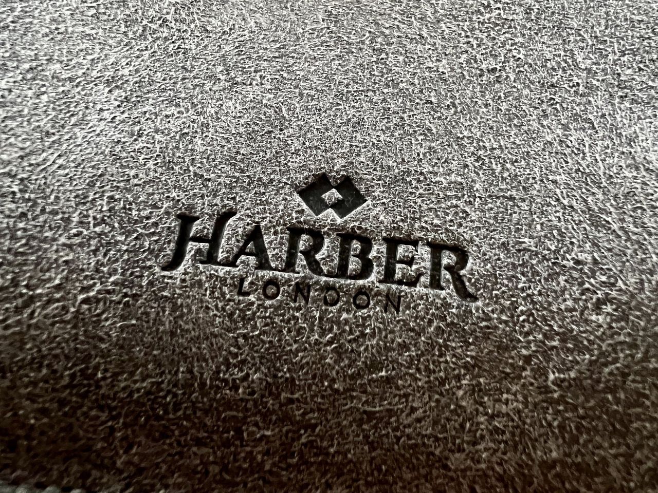 Harber London Slim Microfiber Macbook Sleeve Case Logo