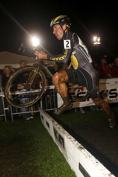 Jeremy Powers jumps the barriers