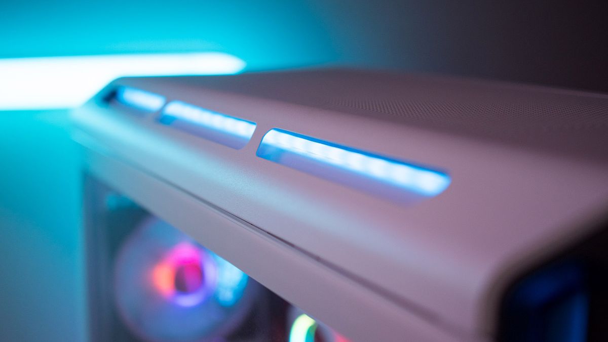 RGB lightstrip on the Corsair iCUE 5000T RGB