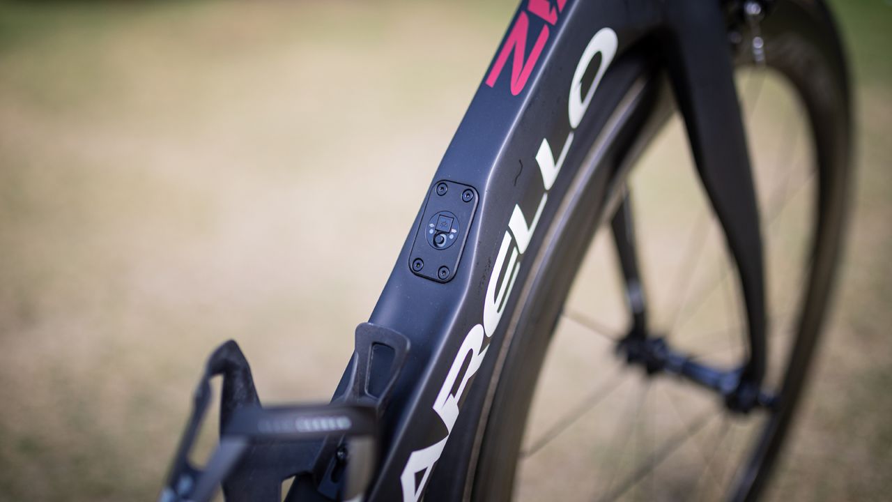 Dylan Van Baarl's Pinarello Dogma F12 XLight