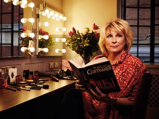 Jennifer Saunders and her #ThisBook choice, Dust