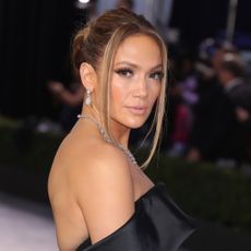 los angeles, california january 19 jennifer lopez attends 26th annual screen actors guild awards at the shrine auditorium on january 19, 2020 in los angeles, california photo by leon bennettgetty images