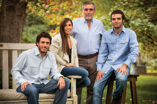 00000790b-Sebastian_Zuccardi_and_family.jpg