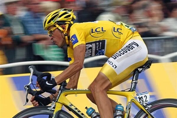 Alberto Contador (Discovery Channel) wins the 2007 Tour de France.