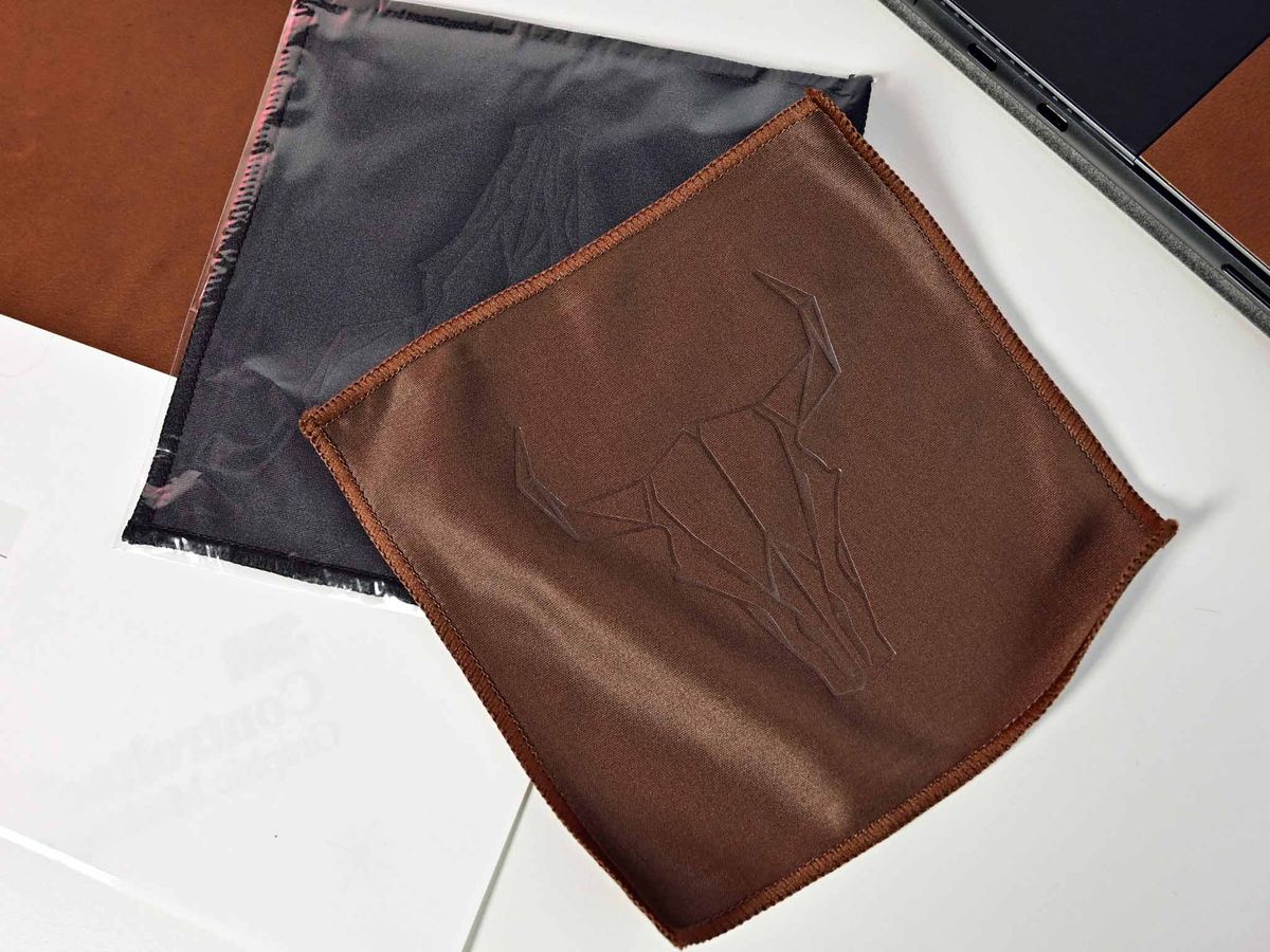 Surface Pro 8 Dbrand Leather