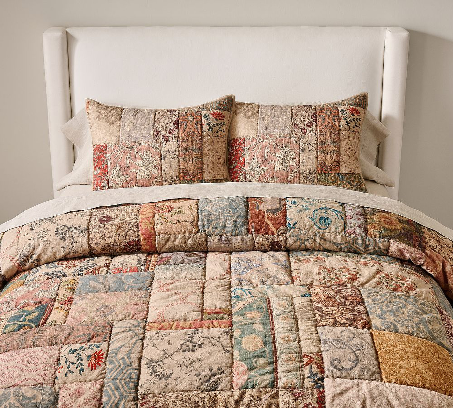 Valentina Rosewood Bedspread
