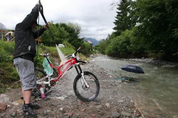 Keeping the bikes clean was a challenge in Leogang.