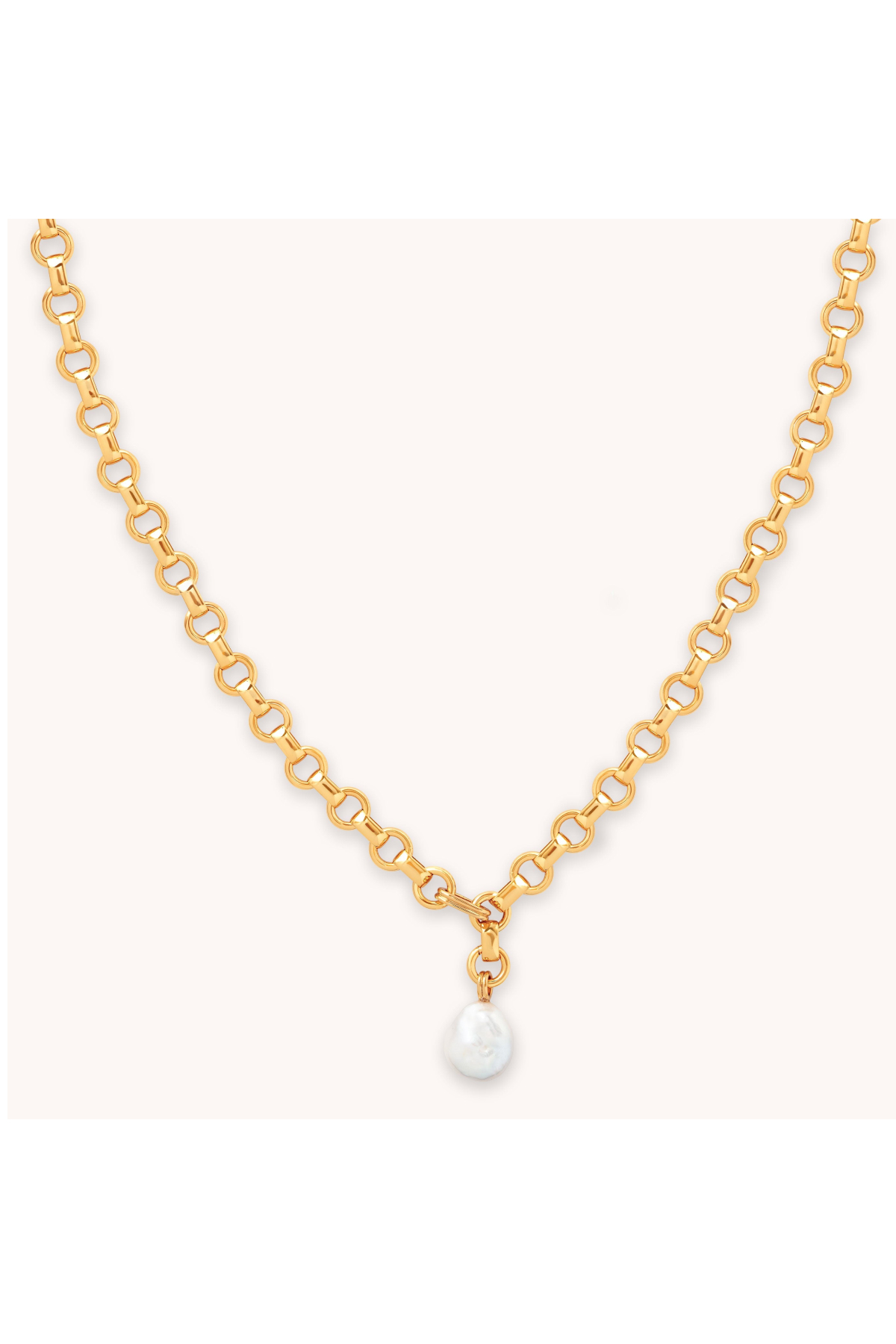 Astrid and Miyu Serenity Pearl Link Chain Necklace in Gold