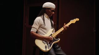 Nile Rodgers Hitmaker Stratocaster