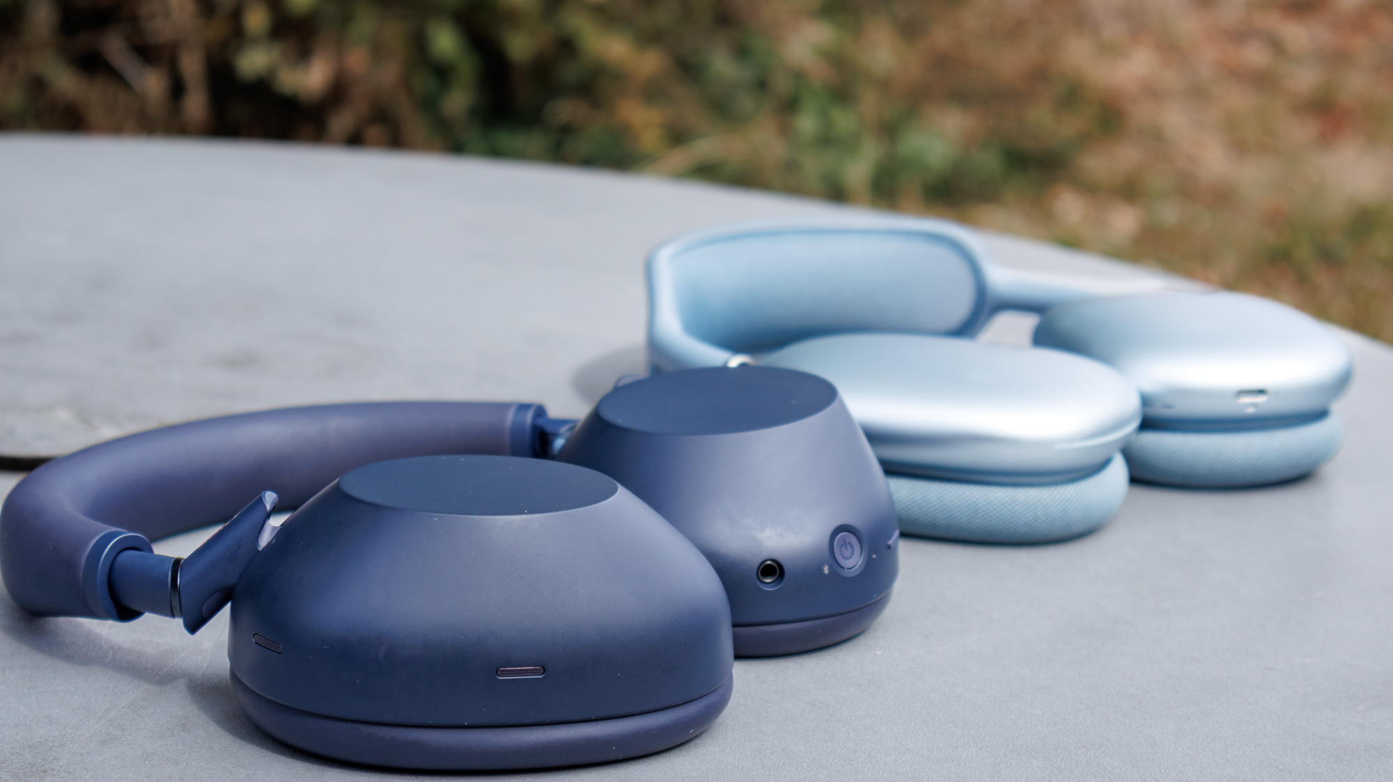 Sony WH-1000XM6 vs AirPods Max