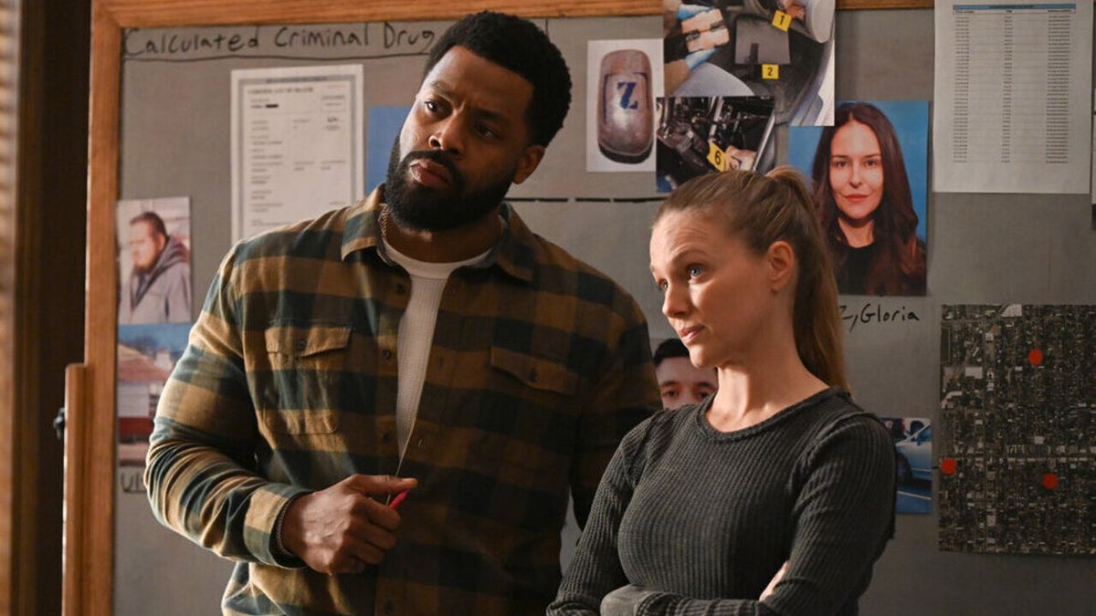 After Chicago P.D.'s Clues About Upton's Departure, Is Atwater Getting A Juicy New Story For Season 12? - Vimarsana News