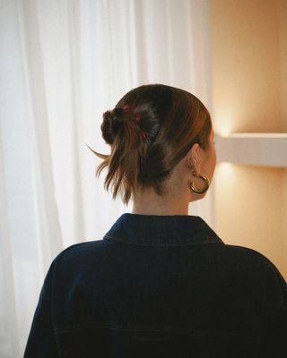 party hairstyles sleek bun