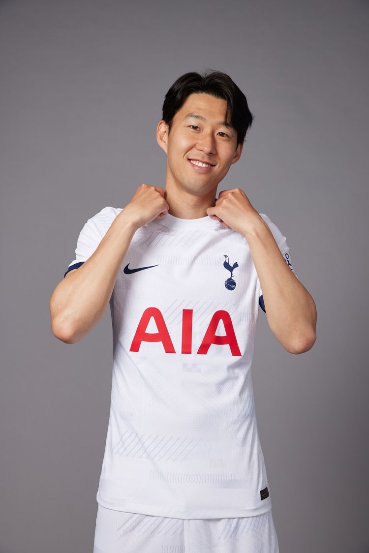 New Tottenham home kit 23/24