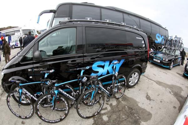 Sky were one of the teams lucky enough to have all their team vehicles on hand for the Tirreno opener. Heavy snow in Spain prevented a number of teams' equipment from arriving on time.