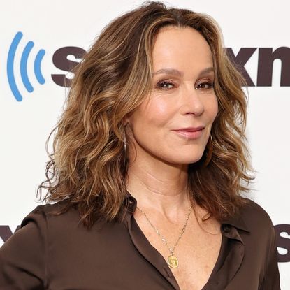 Jennifer Grey visits the SiriusXM Studios