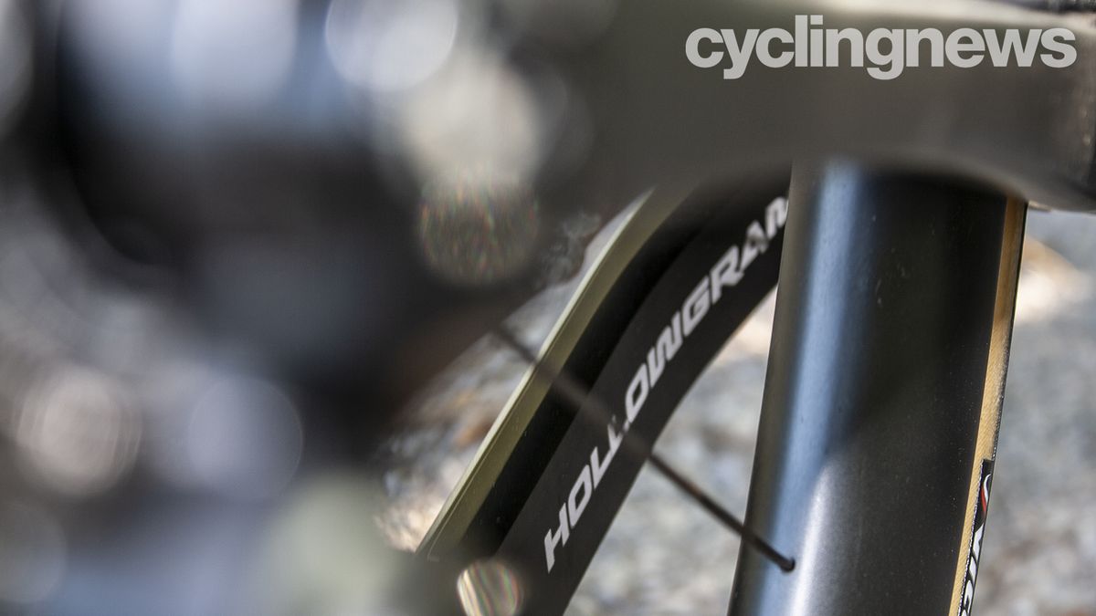 Cannondale Supersix EVO Disc Hollowgram crank