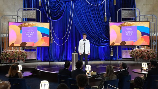 Thomas Vinterberg during the 2021 Oscars.