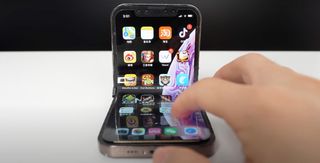 iPhone V foldable concept phone display