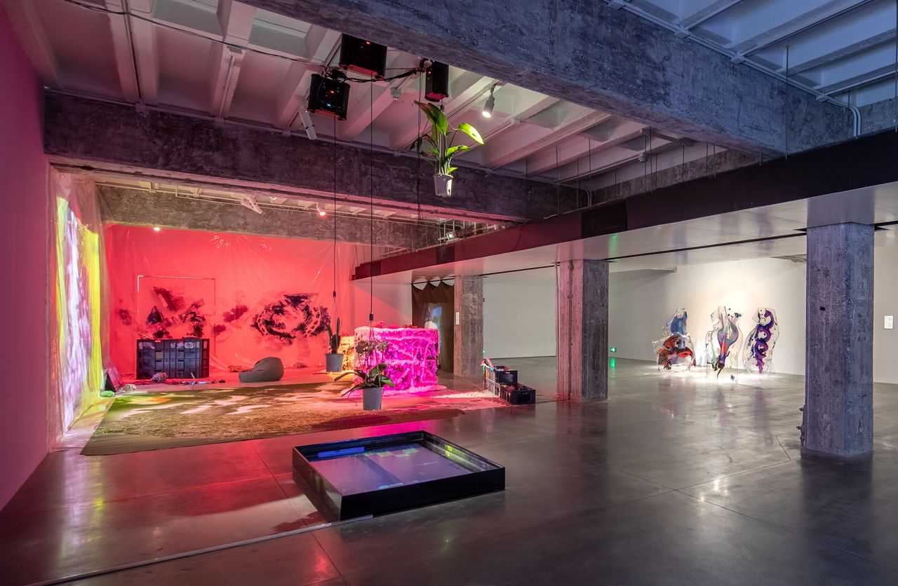 Art in a virtual reality best digital art platforms Wallpaper