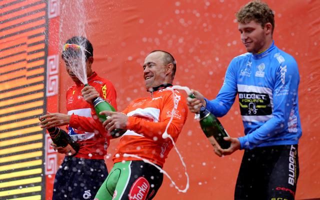 Metlushenko celebrates.