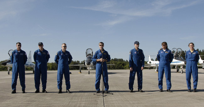 Endeavour Shuttle Crew Eager for Launch Test Run