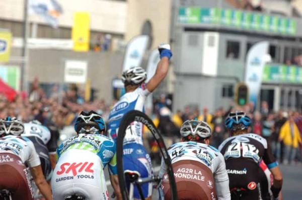 Tom Boonen (Quick Step) celebrates unaware of the crash behind.