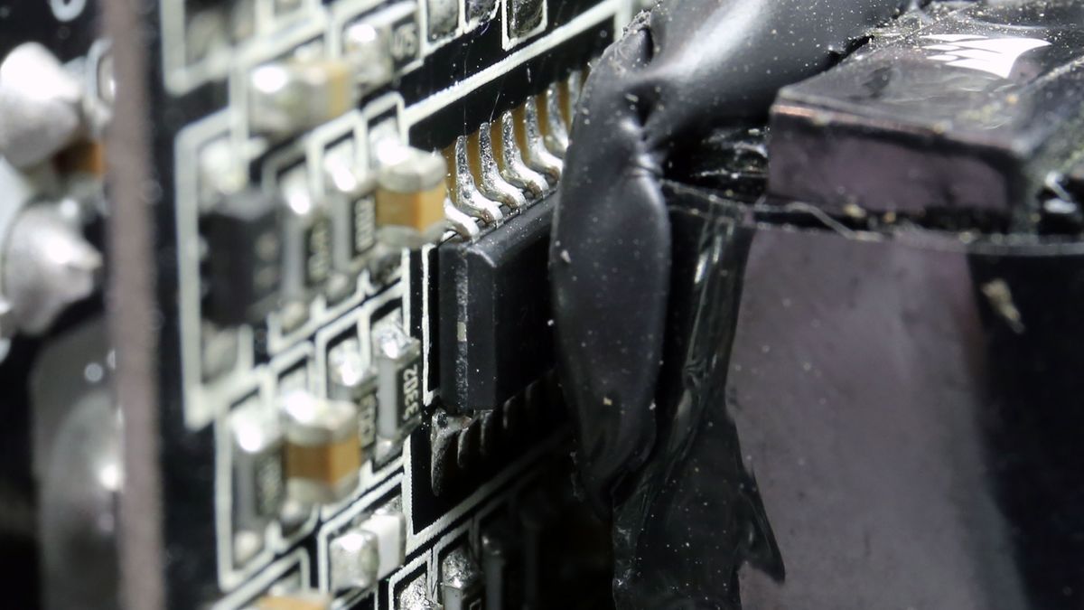 Corsair RM750x