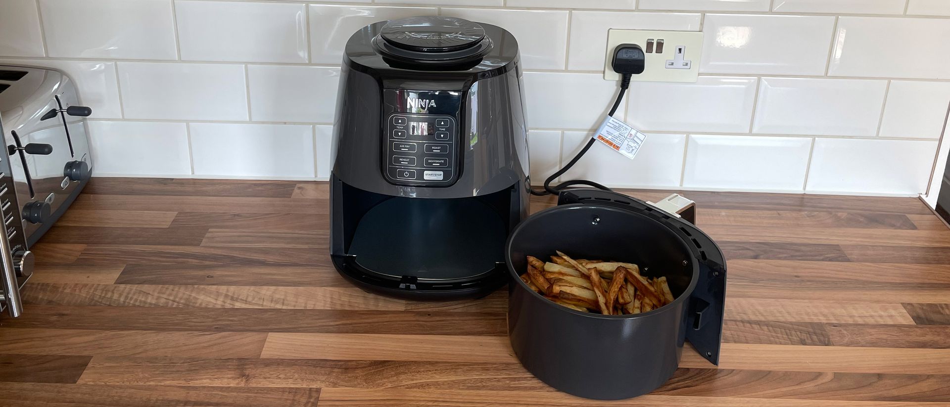 Ninja Air Fryer AF100UK review TechRadar