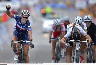 Pauline Ferrand-Prevot (France) wins the rainbow jersey