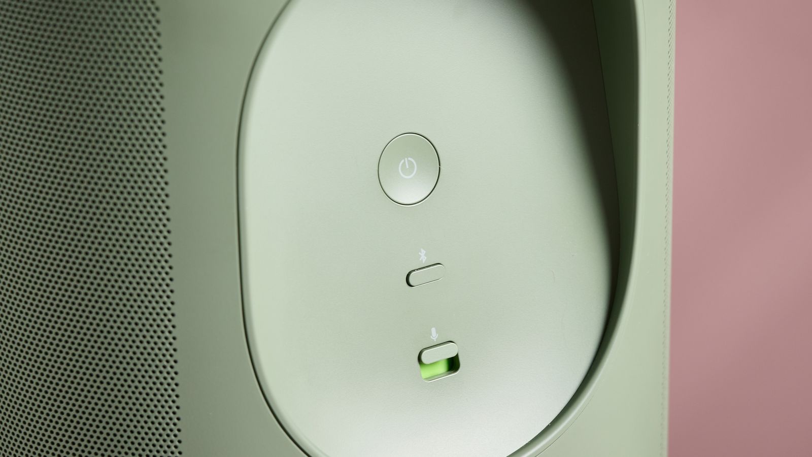 The rear of the Sonos Move 2, showing its power button, Bluetooth button and microphone mute switch.