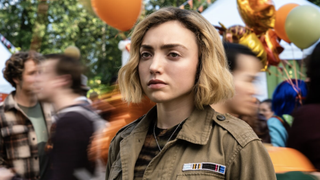 Maddie (played by Peyton List) has both visions and responsibilities in "School Spirits" season 3