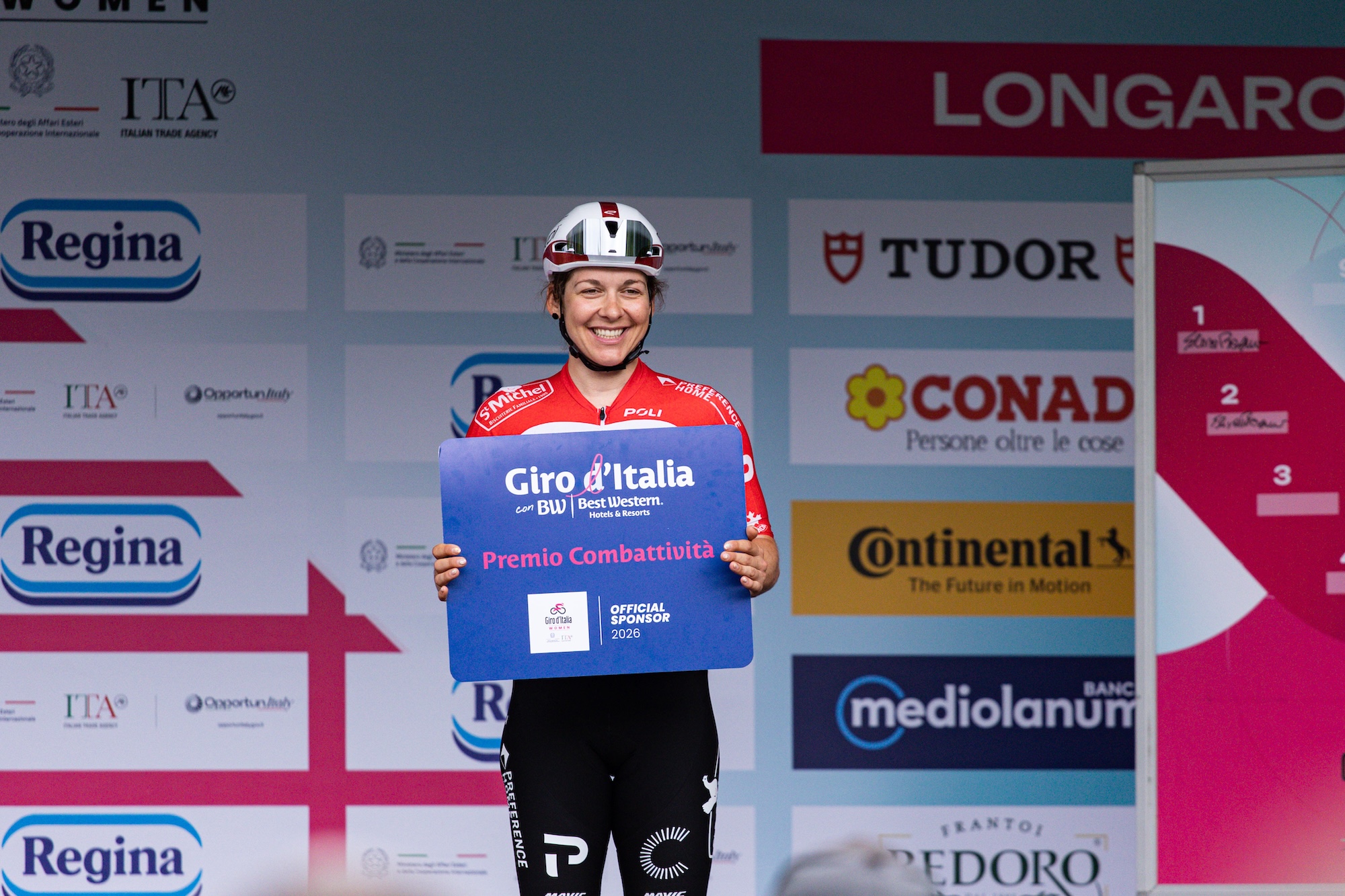 Alison Jackson of ST MICHEL - PREFERENCE HOME - AUBER93 is awarded as the most combative rider during Stage 5 of the Giro d'Italia Women