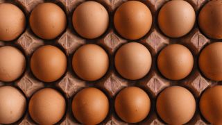 Foods to never store in the freezer: eggs