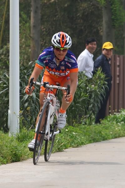 Valentina Bastianelli (Top Girls Fassa Bortolo - Ghezzi) gained a maximum 2 minutes 10 seconds and was away for 38 kilometres