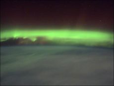 green-aurora-northern-lights-110316-02