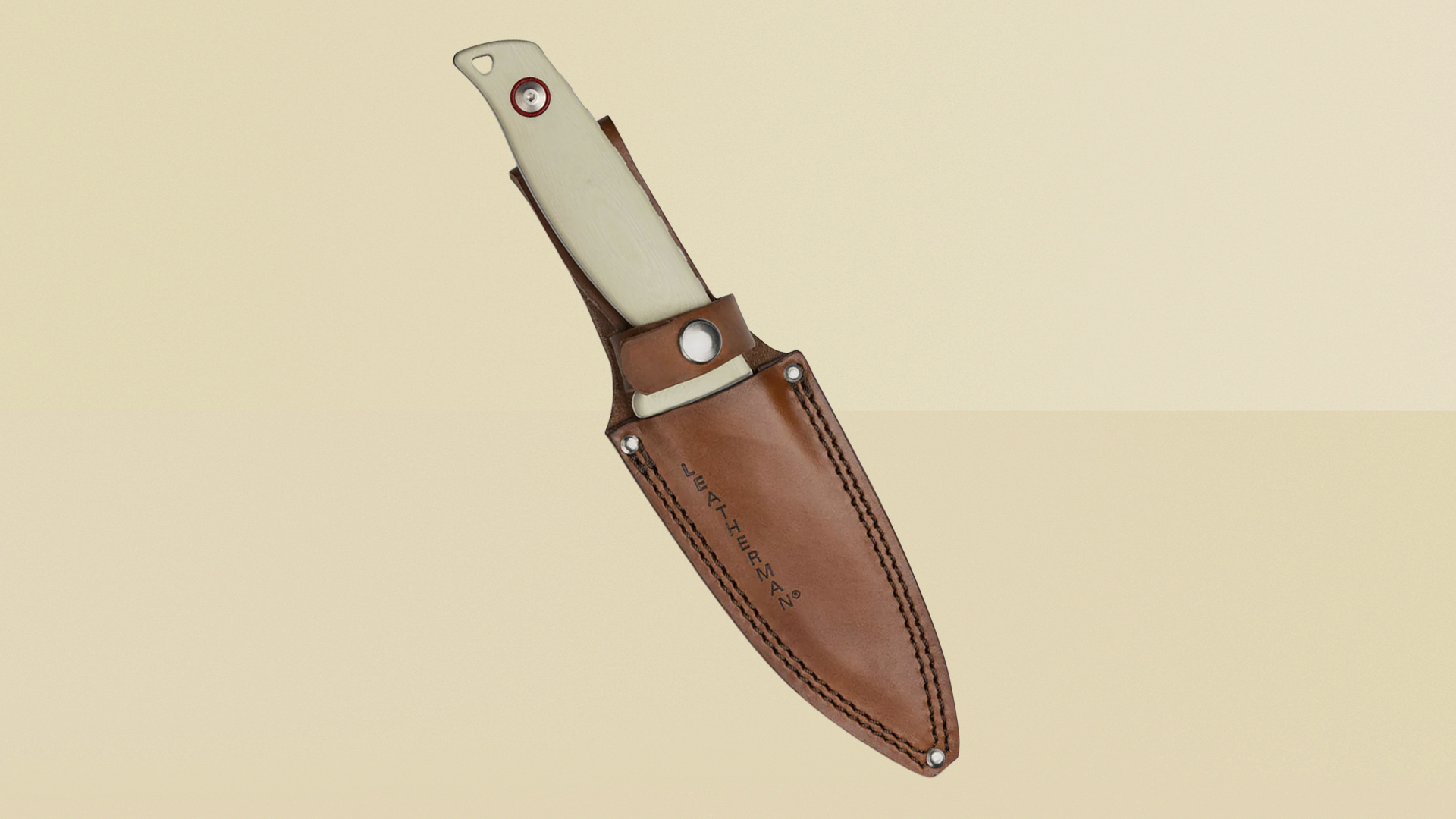 Leatherman Harvest on coloured background