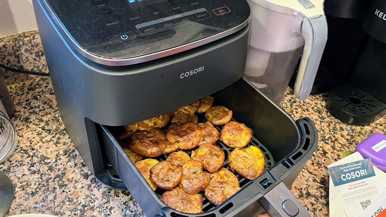 Cosori TurboBlaze Compact Air Fryer