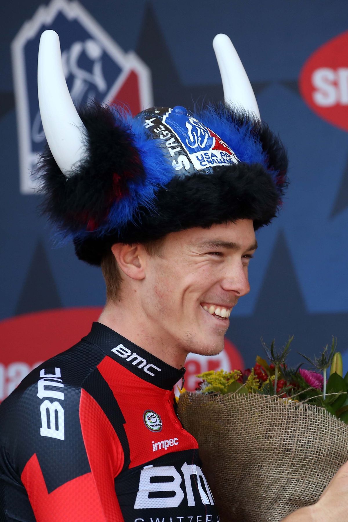 Rohan Dennis got a special hat after winning the stage