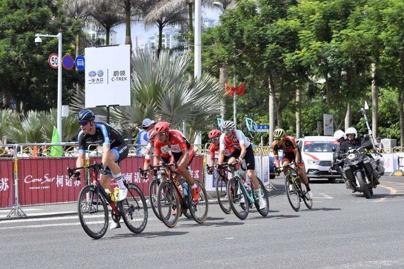 The breakaway on stage 1 of the Tour of Hainan