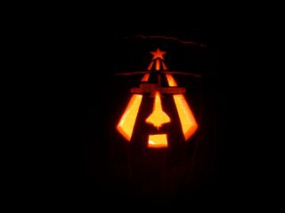 STS-121 Halloween pumpkin carved by Liz Warren.