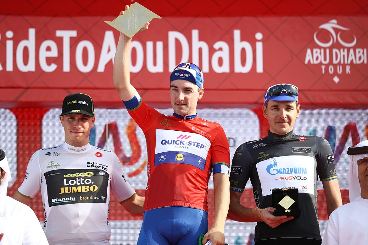 Elia Viviani (Quick-Step Floors) with Danny van Poppel and Nikolay Trusov