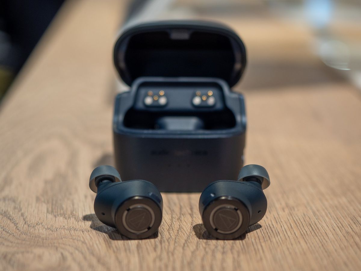 Audio-Technica ANC300TW earbuds