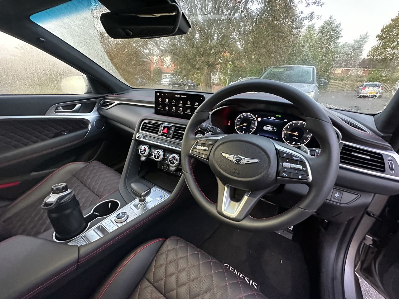 Genesis G70 interior