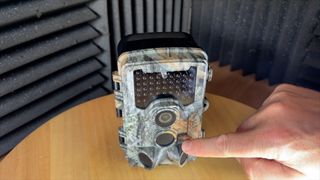 How to use a trail camera