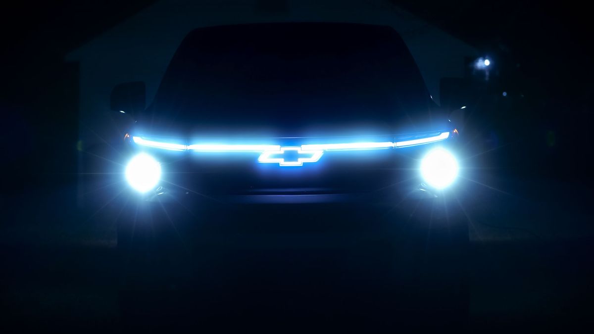2025 Chevrolet Silverado EV test drive.