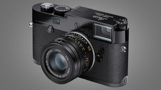 Leica M-10R Black Paint edition