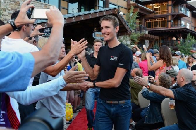Andy Schleck (RadioShack) get the red carpet treatment