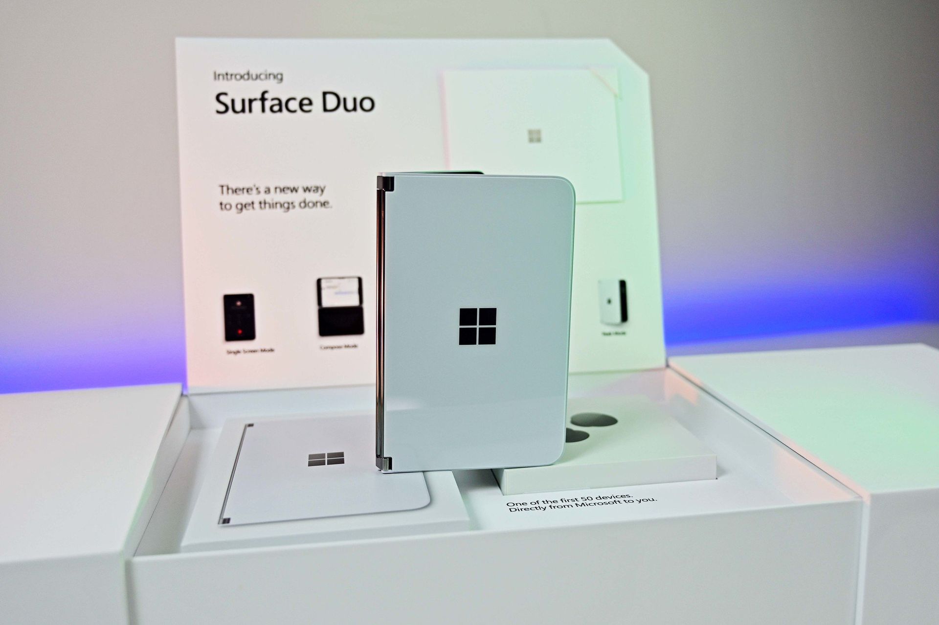 Surface Duo unboxing Watch Windows Central's Daniel Rubino go handson