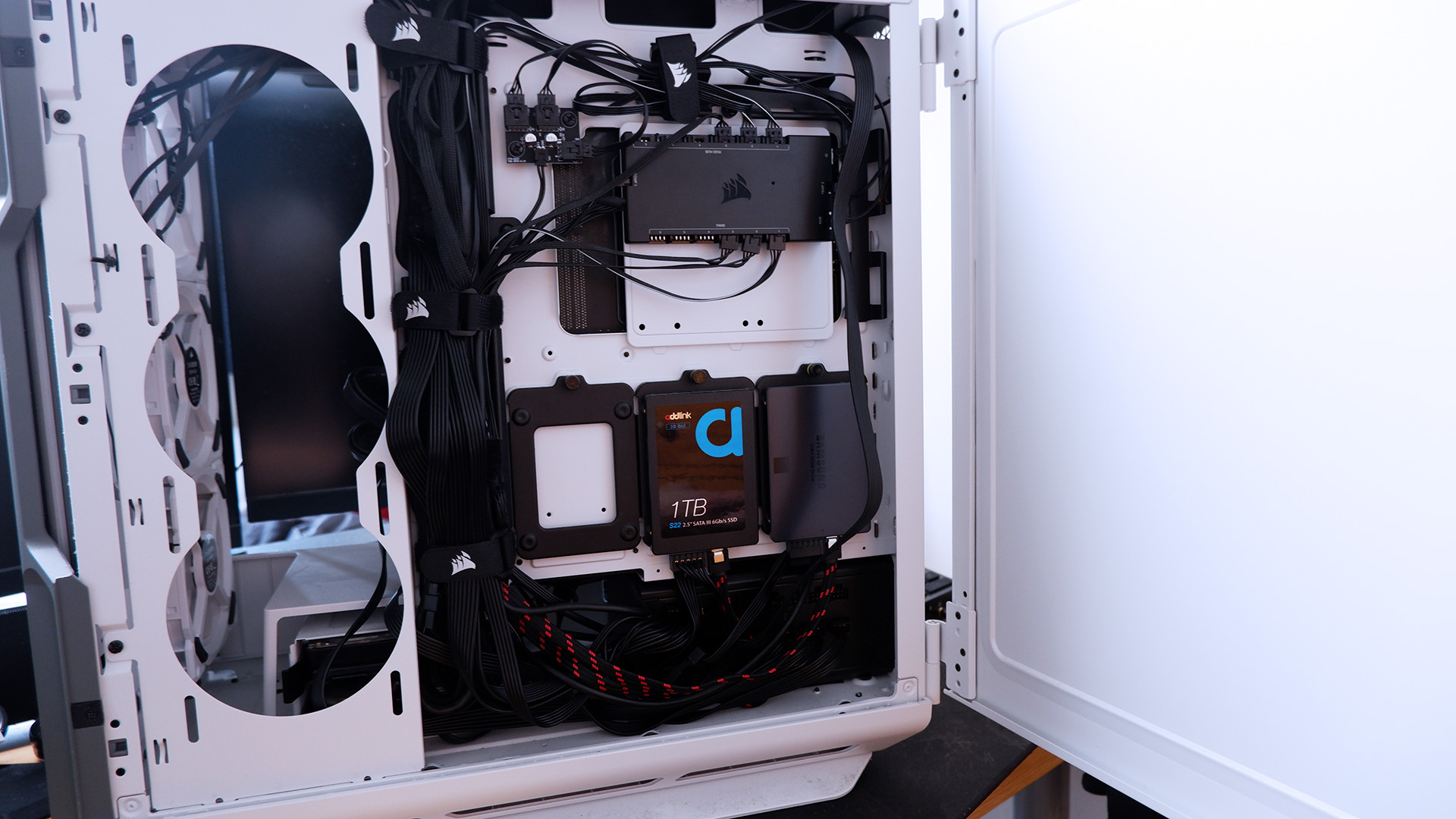 Corsair RMx SHIFT power supply installed in a gaming PC