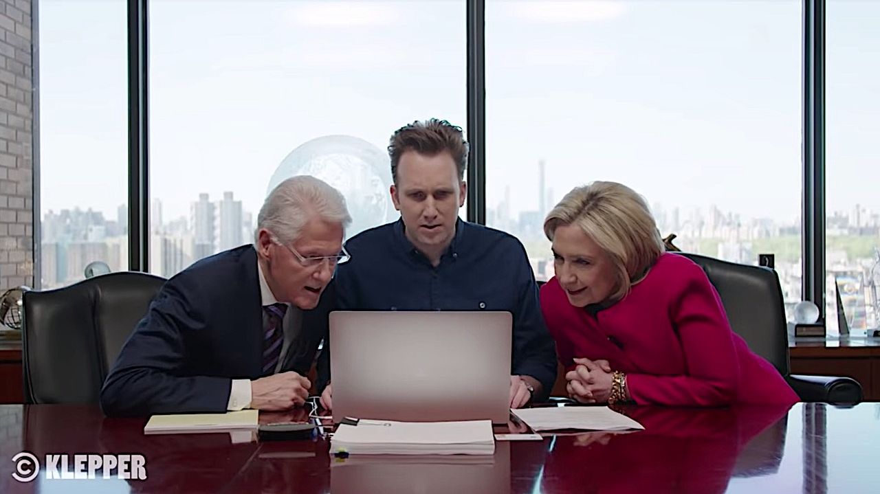 Bill and Hillary Clinton advise Jordan Klepper